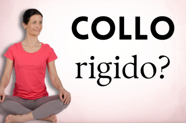 5 Esercizi Semplici per Sciogliere il Collo Rigido: Yoga per Cervicale Tesa in 10 Minuti